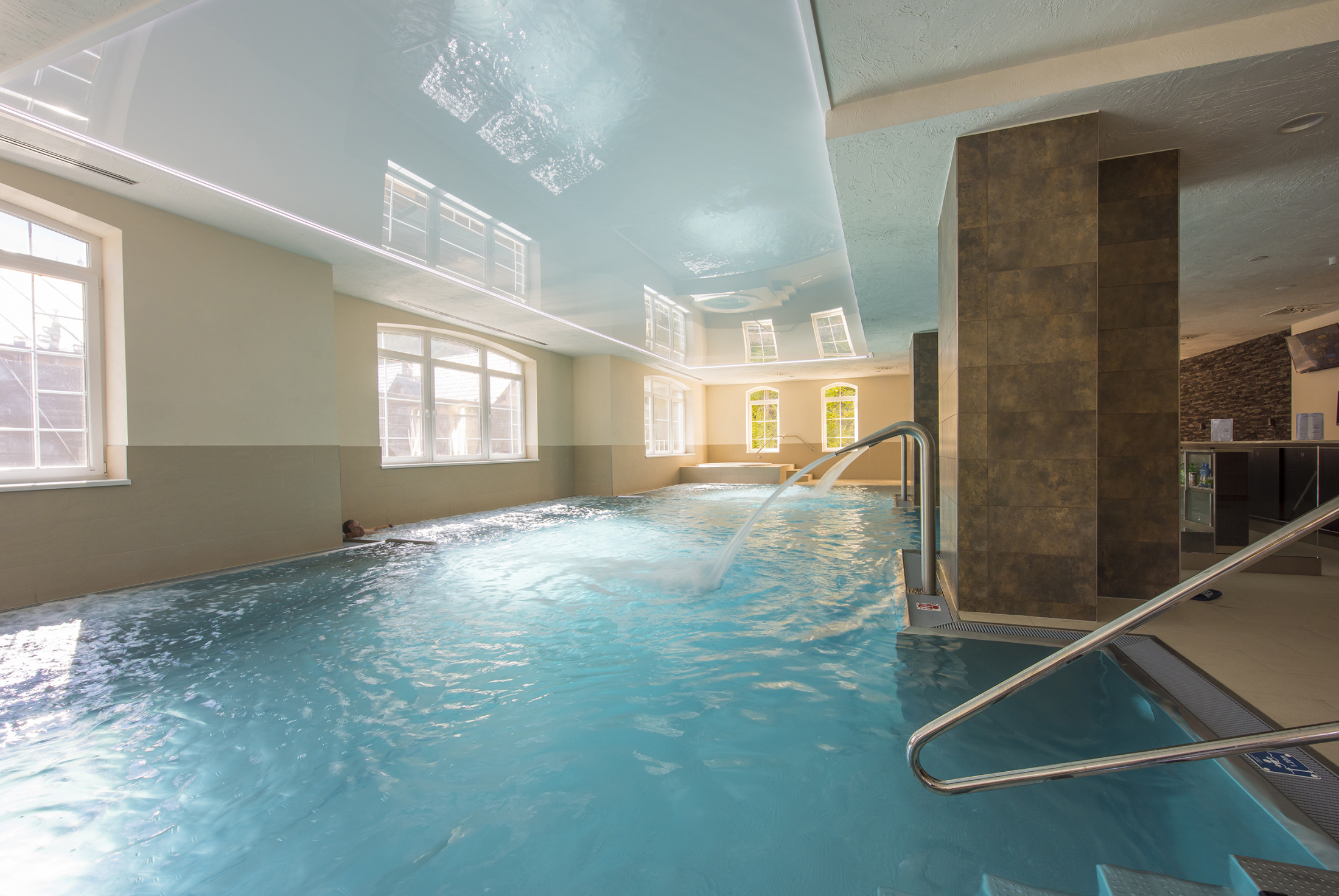 Relaxačný a detský bazén